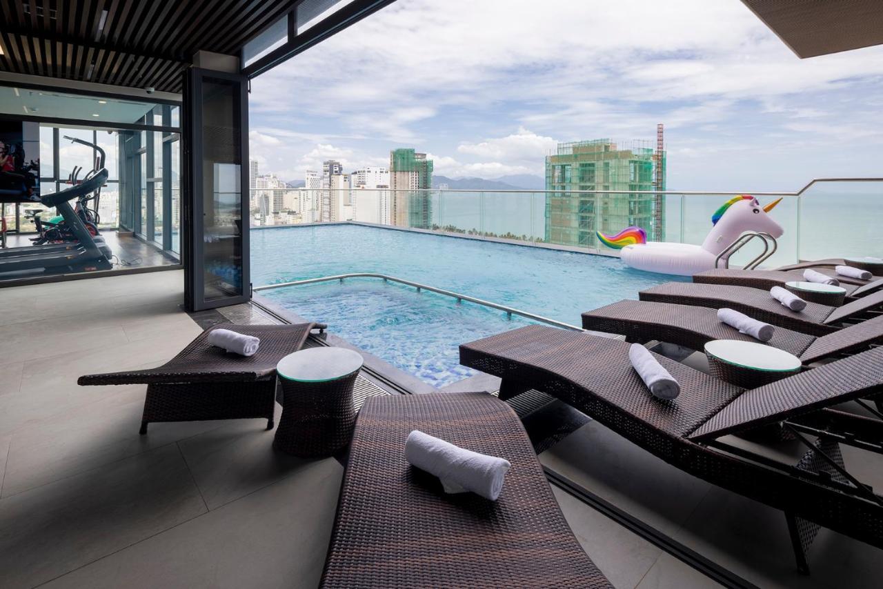 Hotel Miracle Luxury Nha Trang Exterior foto