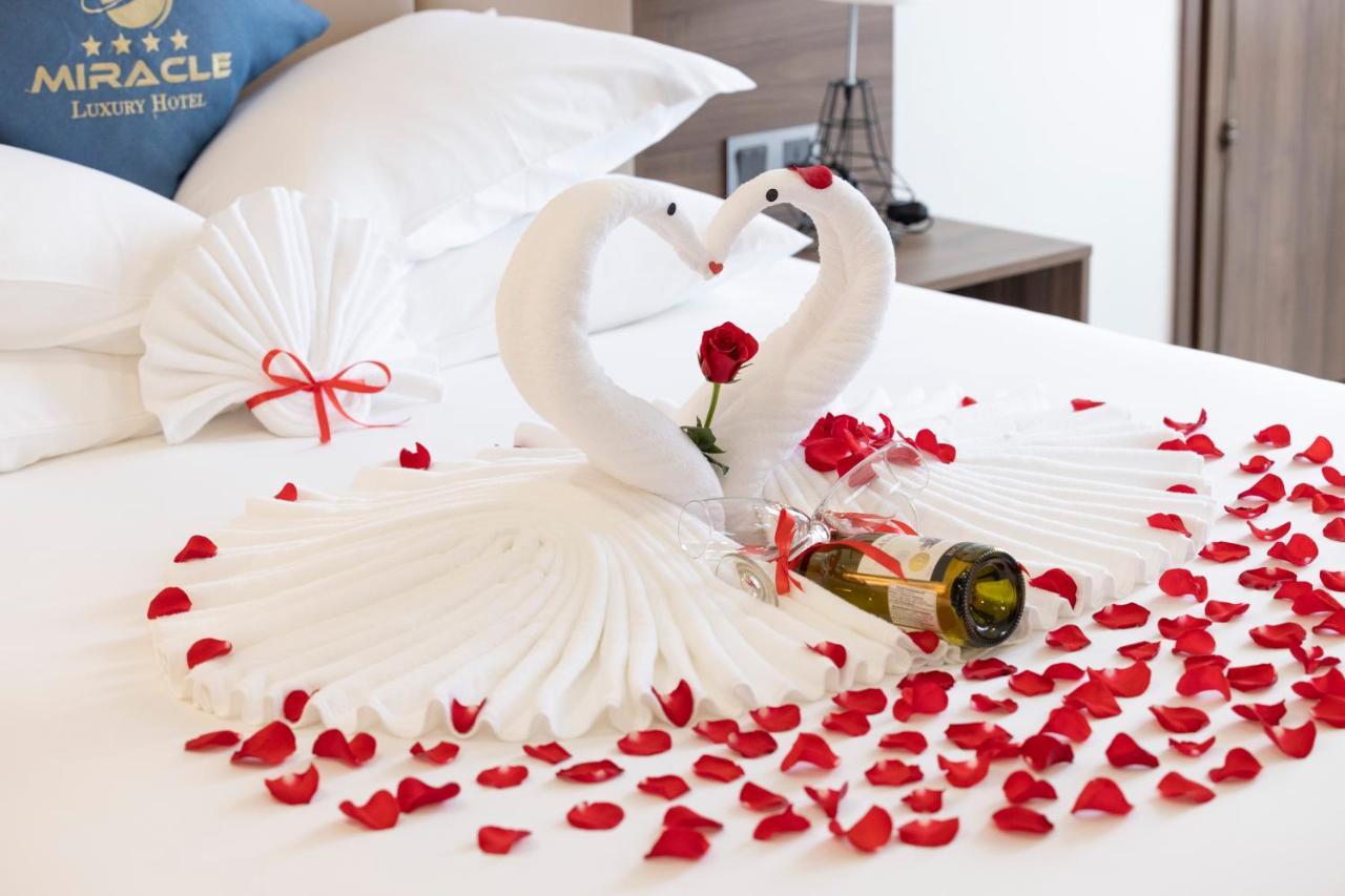 Hotel Miracle Luxury Nha Trang Exterior foto