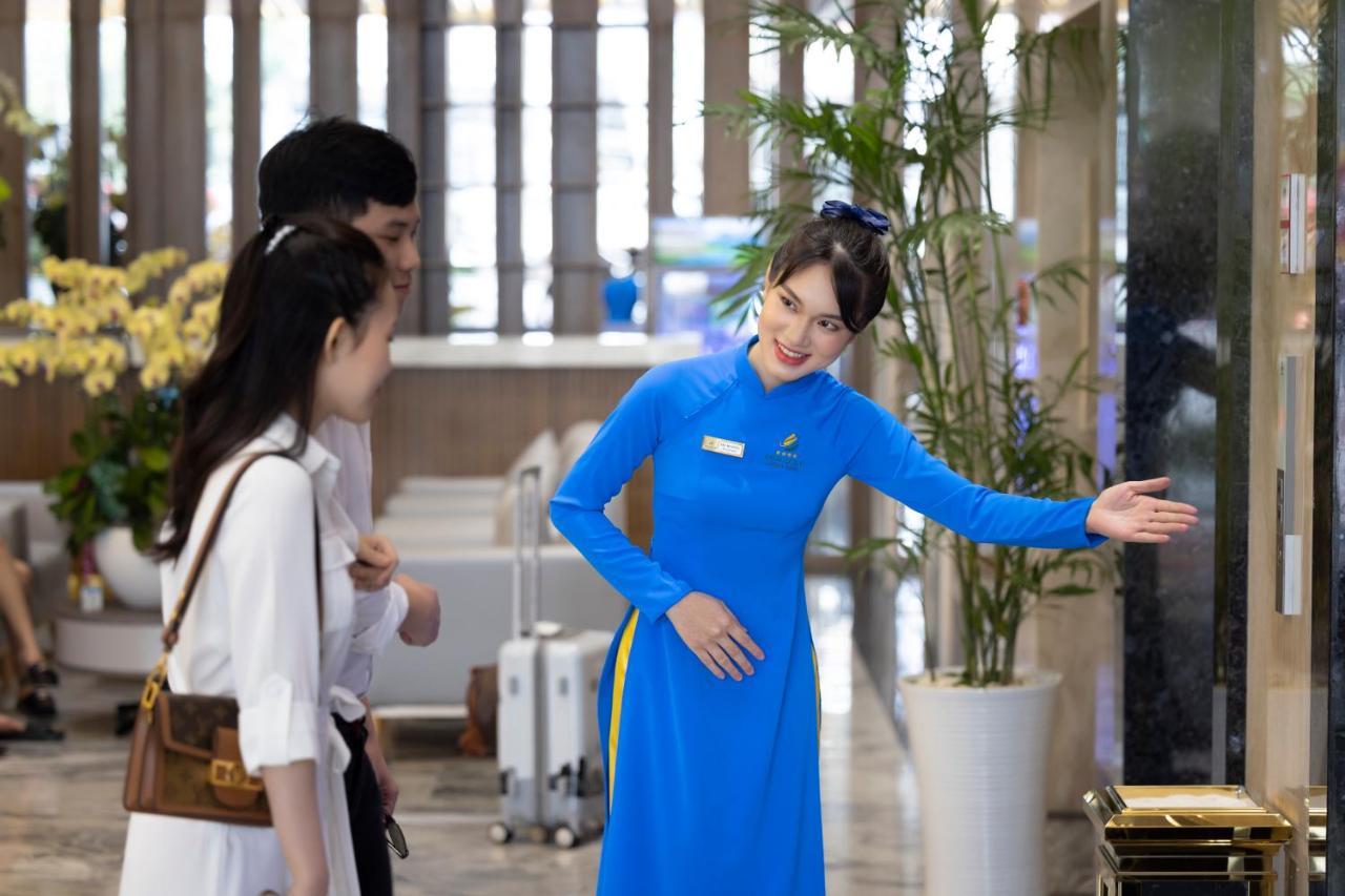 Hotel Miracle Luxury Nha Trang Exterior foto
